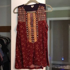 Embroidered detail tank